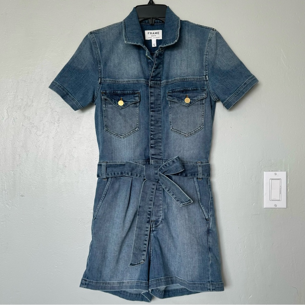 FRAME Denim Belted Coverall Short Sleeve Romper in Maxson Size XS